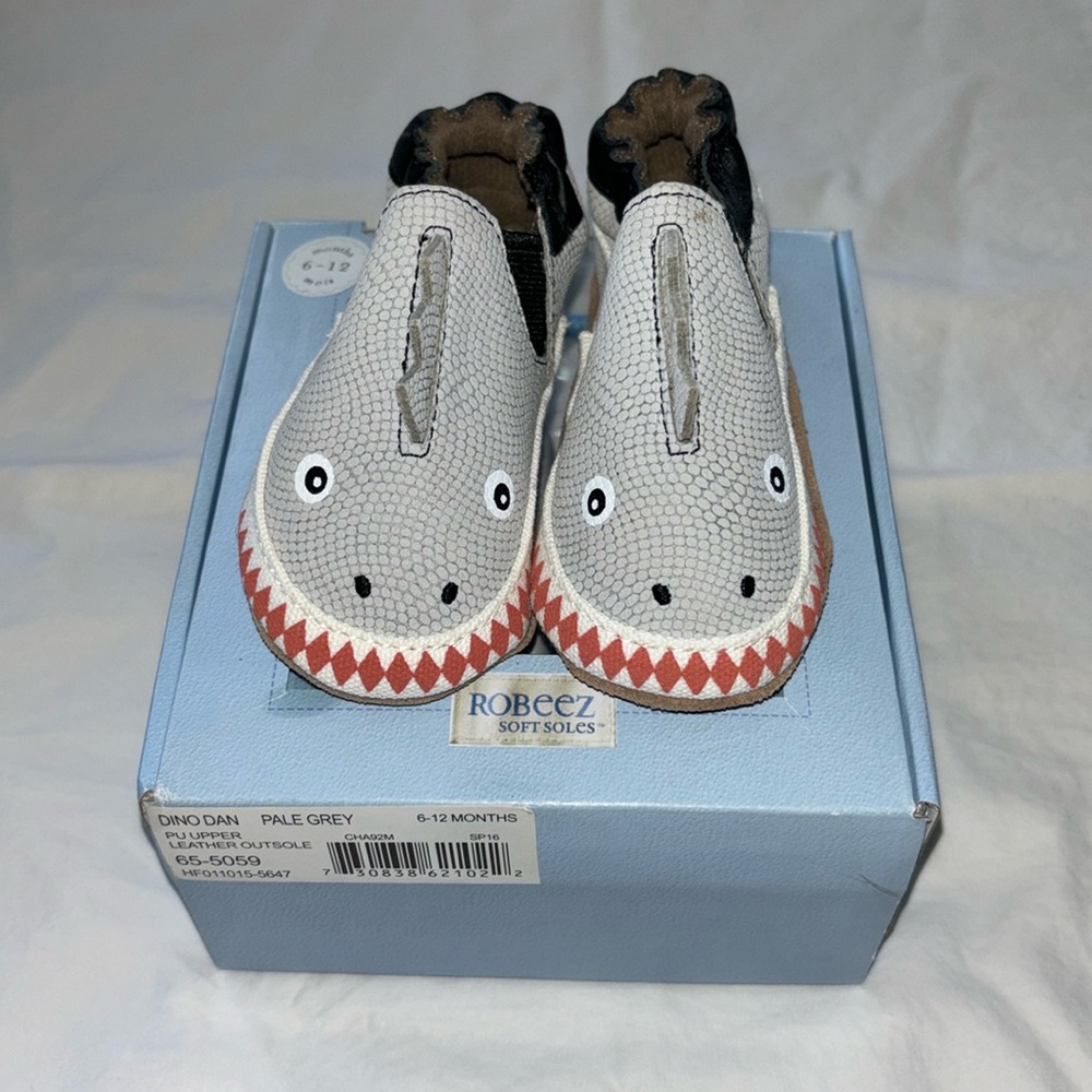 Robert Dino Dan Infant Shoes size 6-12 months
